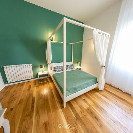 Via Roma 315 Bed And Breakfast パレルモ エクステリア 写真